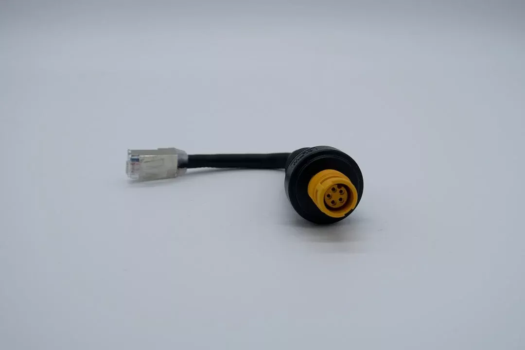 lumi-link-simrad-b-g-conversion-cable Lumi-Link Simrad/B&G Conversion Cable