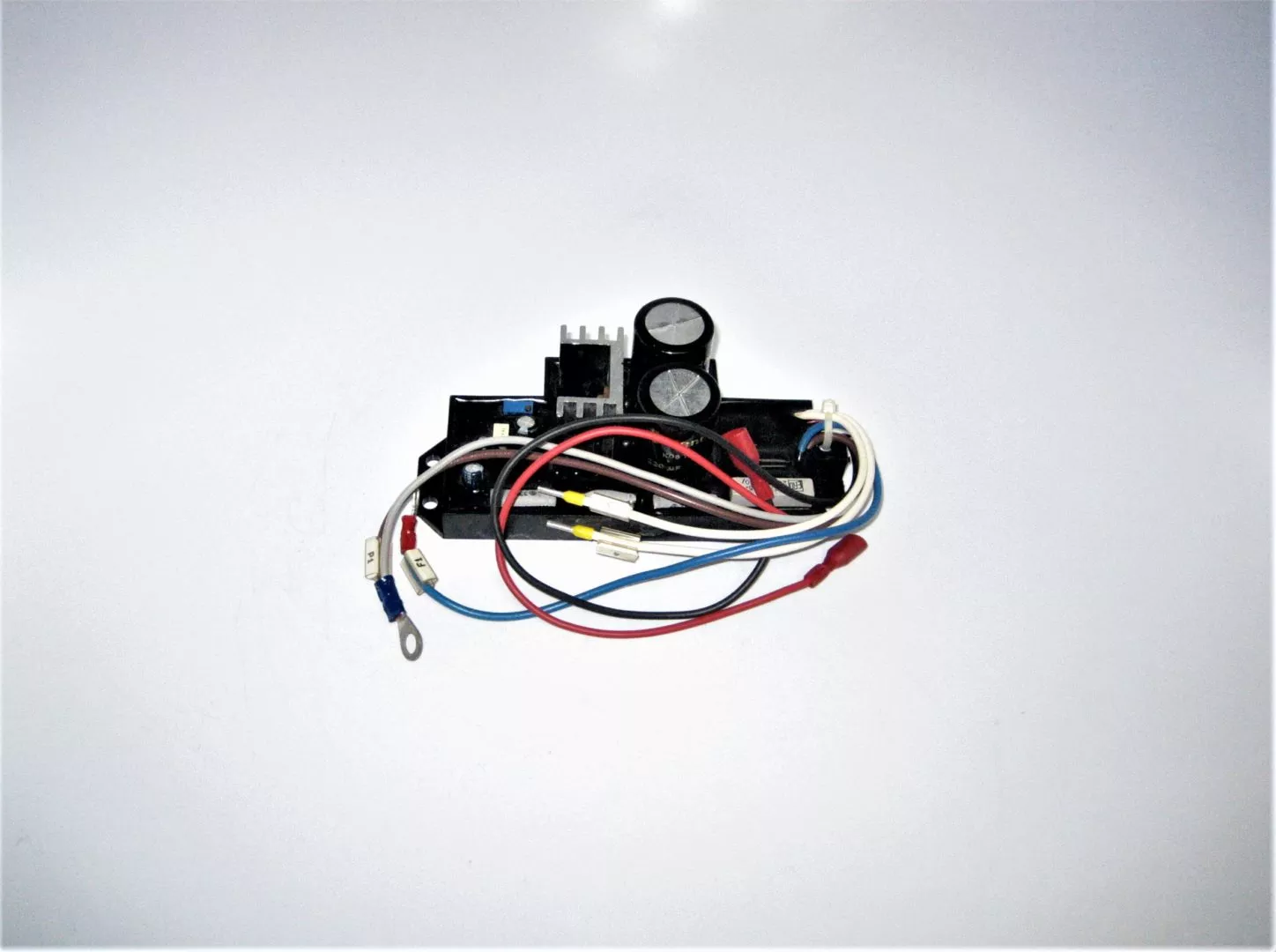 Mase Generators 31165 ~NEW~ Capacitor / Voltage Regulator *for IS models*