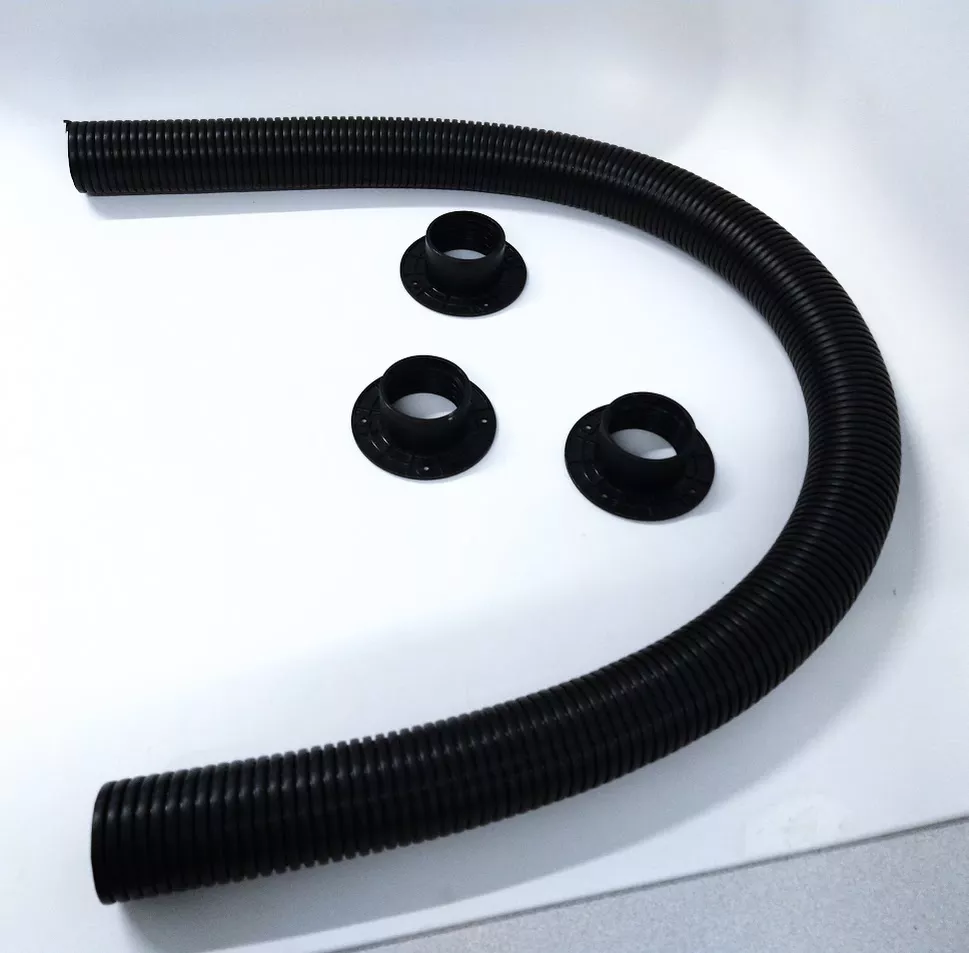 Mercury Quicksilver 32-8590555, 60 inch Hose With 3 Flange Base Connectors