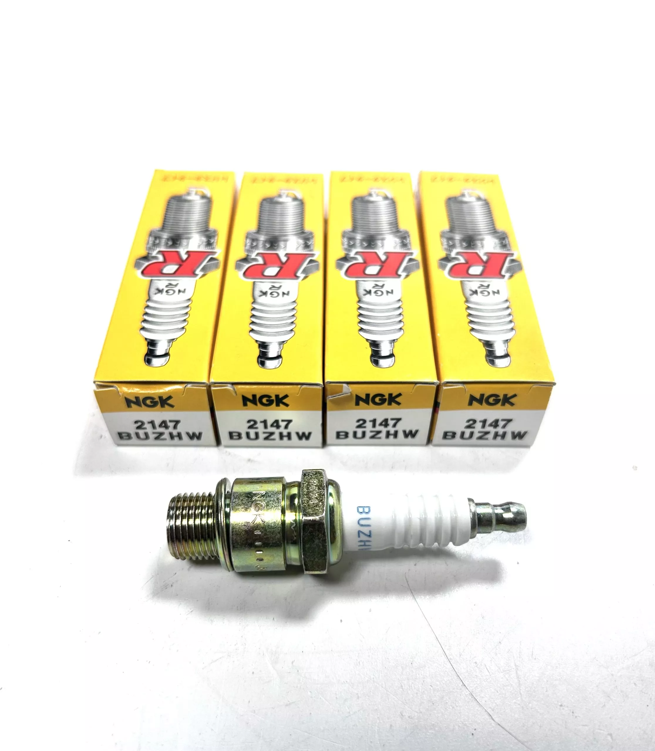 new-ngk-2147-buzhw-marine-spark-plug-4-pack -NEW- NGK 2147, BUZHW, Marine Spark Plug - 4 Pack