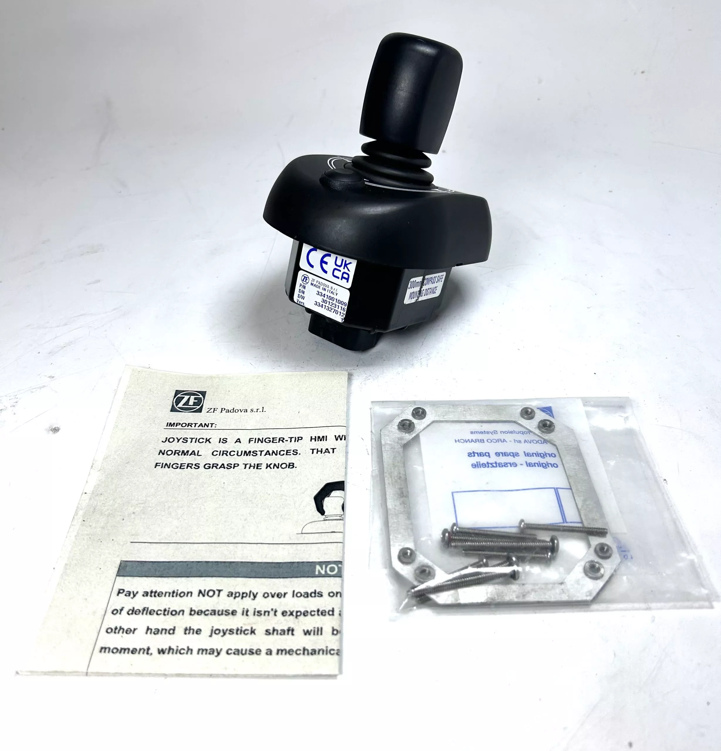 zf-marine-3341001009-joystick-maneuvering-control-system ZF Marine 3341001009, Joystick Maneuvering Control System